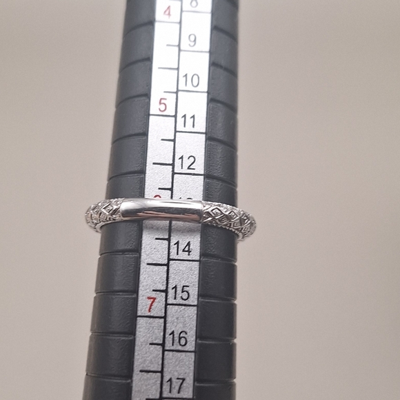 Judith Ripka 19.32ctw Bella Luce Sterling Silver Cz Cocktail Ring – Size 6 - Picture 2 of 14